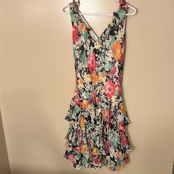 Lauren Ralph Lauren Floral Sleeveless Tiered Ruffle Dress Sz 4 EUC - Picture 6 of 8